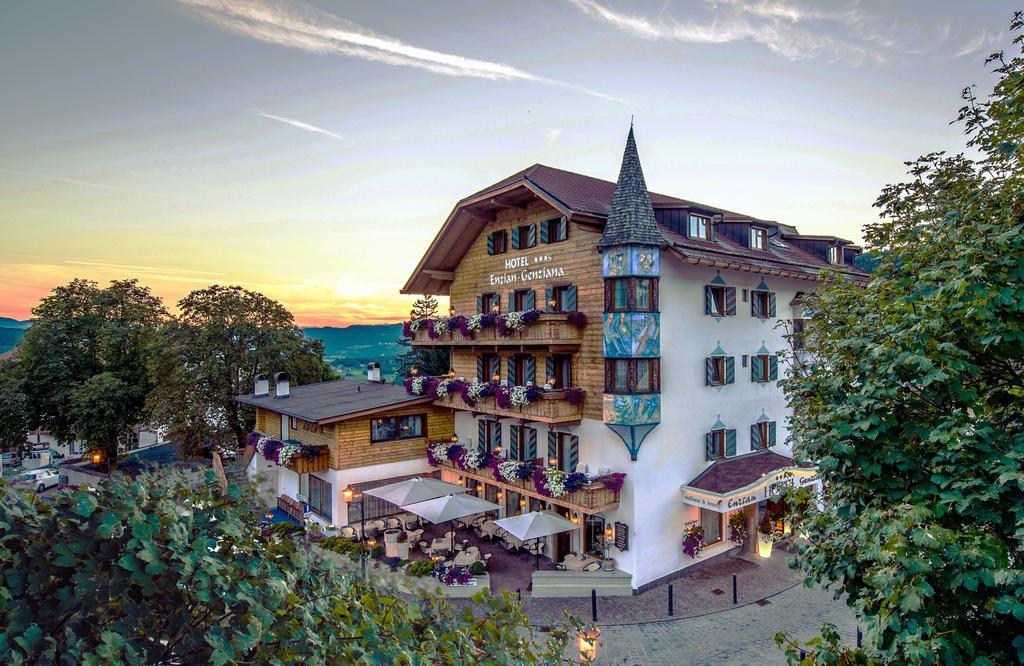 Hotel Enzian Genziana Siusi Esterno foto