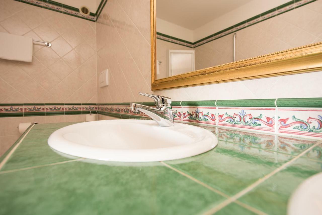 Hotel Enzian Genziana Siusi Esterno foto