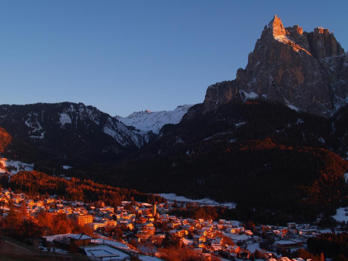 Hotel Enzian Genziana Siusi Camera foto